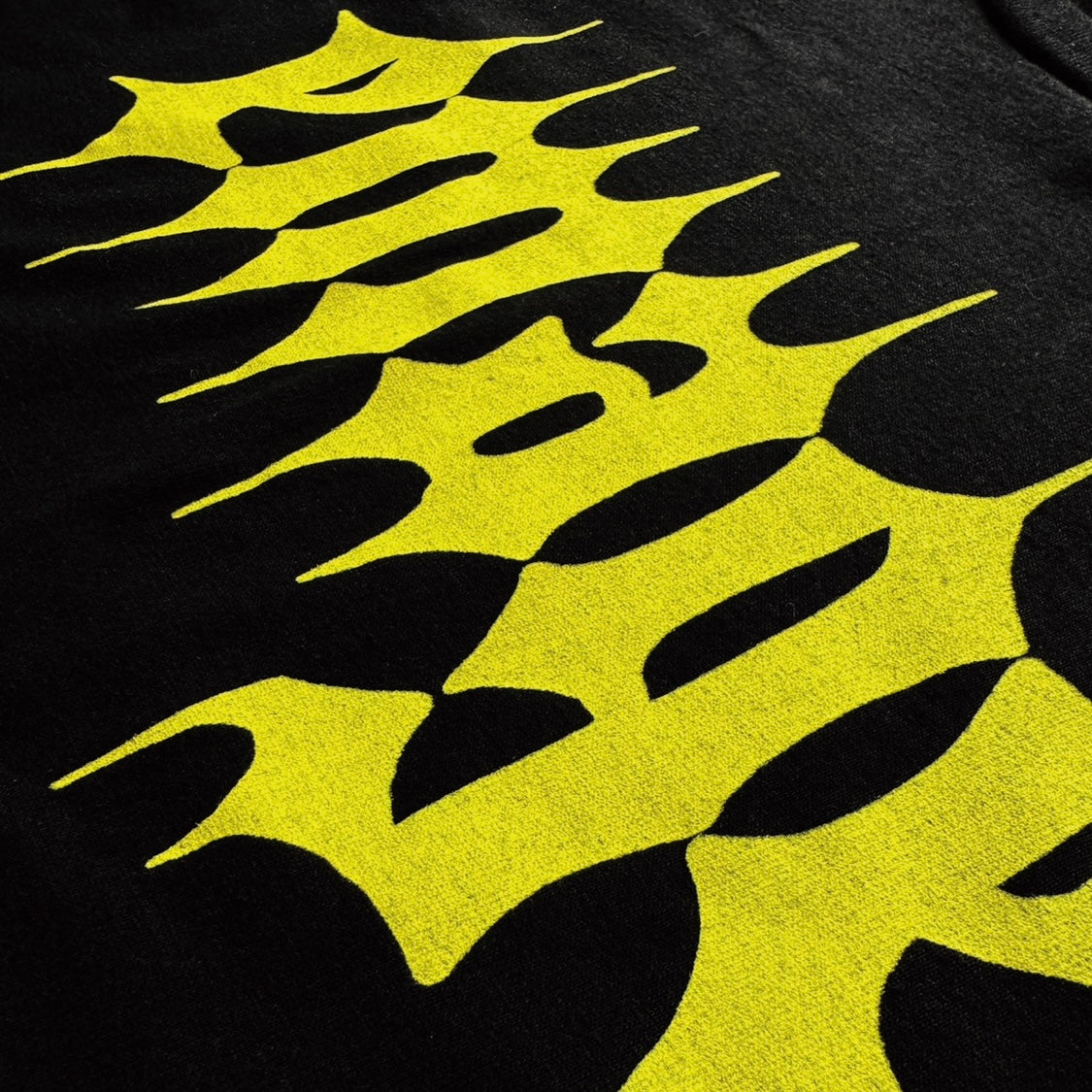 LOGO TEE